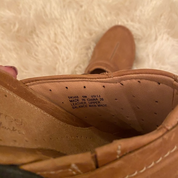 ⭐️ Clark’s Lightweight Slide Slip On Brown size 6 - Picture 6 of 7